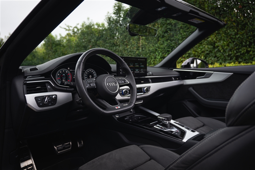 Audi A5 Cabrio 40TFSI S-Line